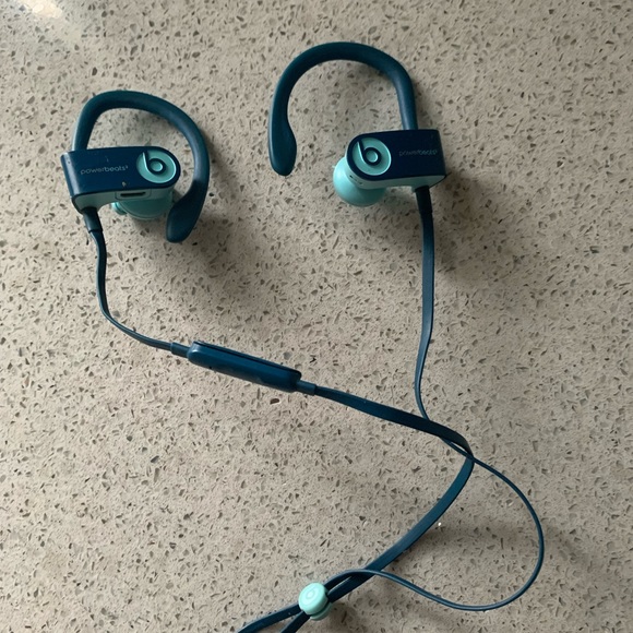 Powerbeats 3- turquoise color - Picture 1 of 3